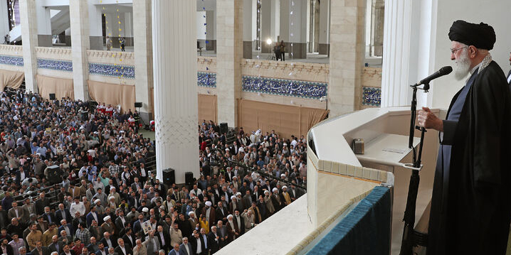 The Leader of the Islamic Revolution's Eid al-Fitr Sermon