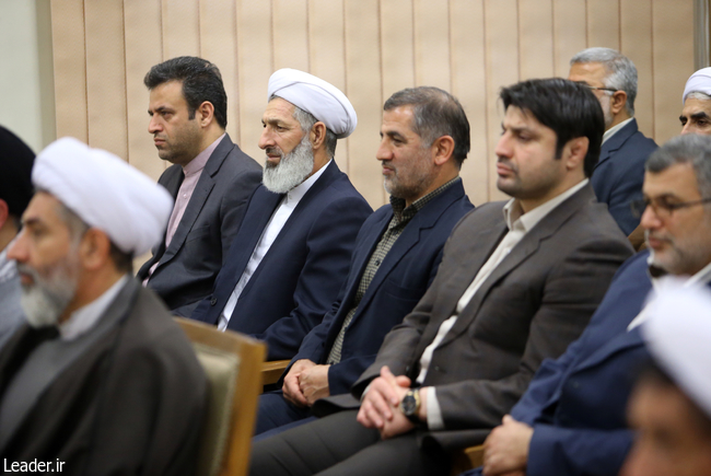 Ayatollah Khamenei receives a group of officials from GHolestan Province.