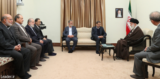 The Leader meets with the Sec-Gen of the Islamic Jihad Movement in Palestine.