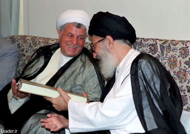 رهبر معظم انقلاب اسلامی و آیت الله هاشمی رفسنجانی