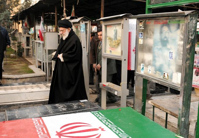 شهیدی که رهبری همیشه به سر مزارش می‌روند