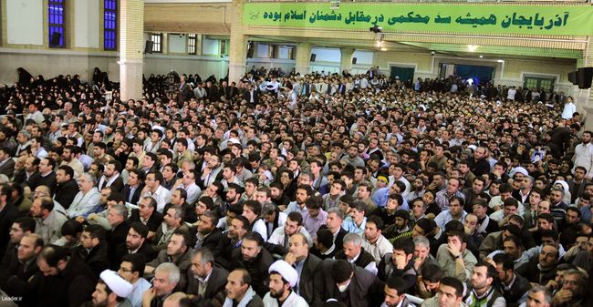 دیدار هزاران نفر از مردم مؤمن و انقلابی آذربایجان شرقی