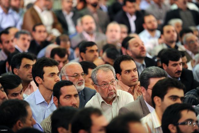 دیدار صدها نفر از استادان دانشگاهها و مراکز آموزش عالی