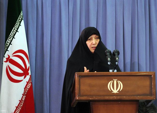 دیدار صدها نفر از استادان دانشگاهها و مراکز آموزش عالی