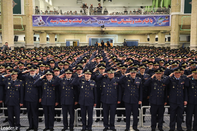دیدار جمعی از فرماندهان و کارکنان نیروی هوایی ارتش و قرارگاه پدافند هوایی