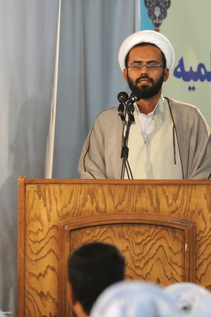 دیدار جمعی از اساتید، فضلا و طلاب نخبه ی حوزه علمیه قم