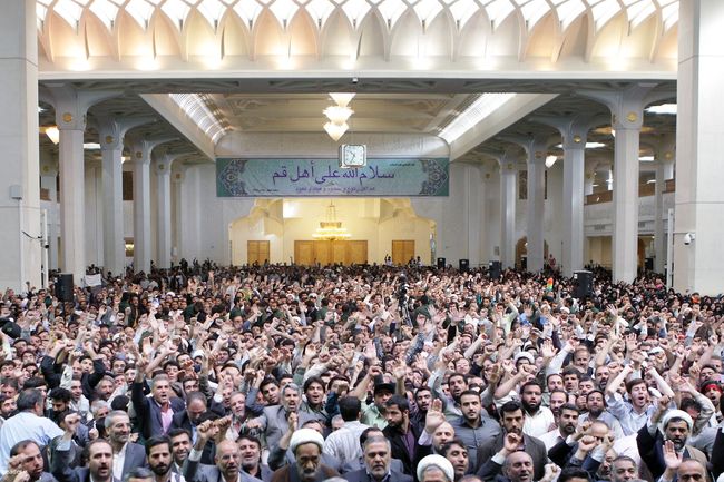 دیدار مسئولان و مدیران رده های مختلف دستگاه های اجرایی و اداری