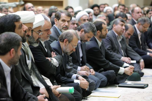دیدار مسئولان و مدیران رده های مختلف دستگاه های اجرایی و اداری