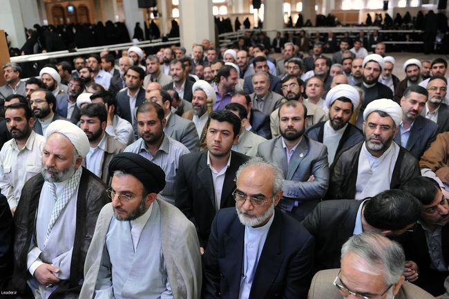 دیدار مسئولان و مدیران رده های مختلف دستگاه های اجرایی و اداری
