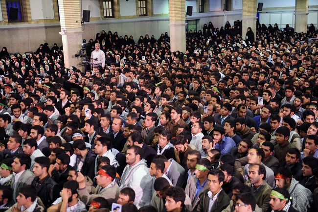 دیدار پرشور هزاران نفر از دانش آموزان