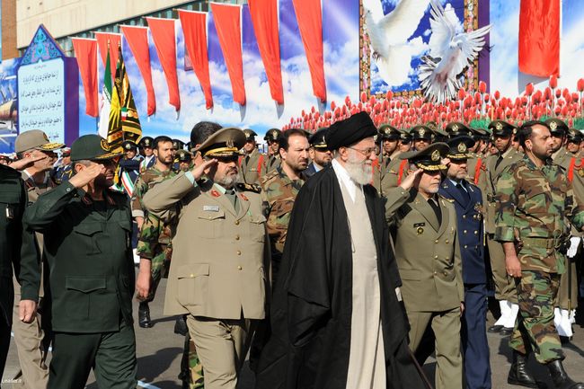 مراسم مشترک دانش آموختگی و تحلیف دانشجویان دانشگاههای افسری ارتش
