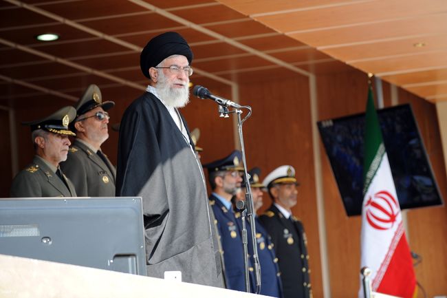 مراسم مشترک دانش آموختگی و تحلیف دانشجویان دانشگاههای افسری ارتش