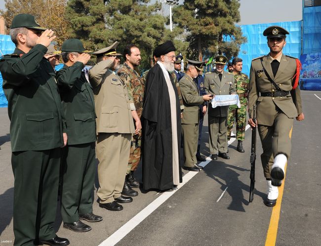 مراسم مشترک دانش آموختگی و تحلیف دانشجویان دانشگاههای افسری ارتش