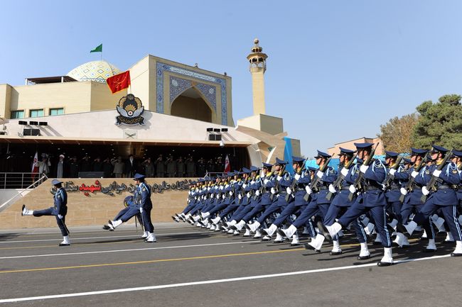 مراسم مشترک دانش آموختگی و تحلیف دانشجویان دانشگاههای افسری ارتش