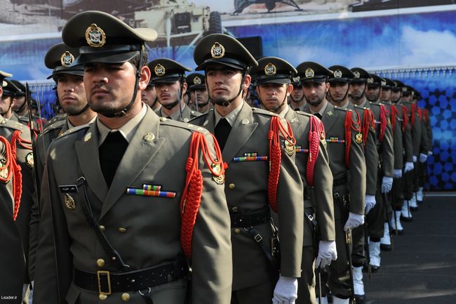 مراسم مشترک دانش آموختگی و تحلیف دانشجویان دانشگاههای افسری ارتش
