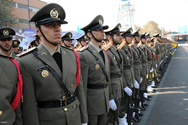 مراسم مشترک دانش آموختگی و تحلیف دانشجویان دانشگاههای افسری ارتش