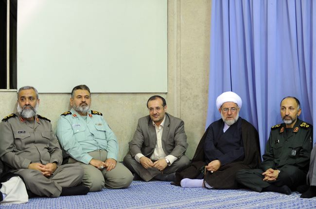 Hökumət rəsmiləri və xalqın müxtəlif təbəqələrinin nümayəndələri ilə görüş