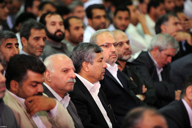 دیدار با فعالان و برگزیدگان بخش های اقتصادی