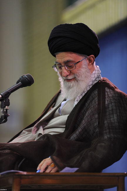 دیدار با فعالان و برگزیدگان بخش های اقتصادی