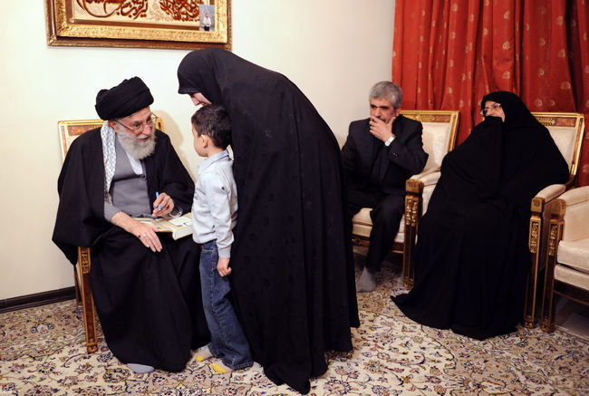 http://www.leader.ir/media/album/news/26129_303.jpg