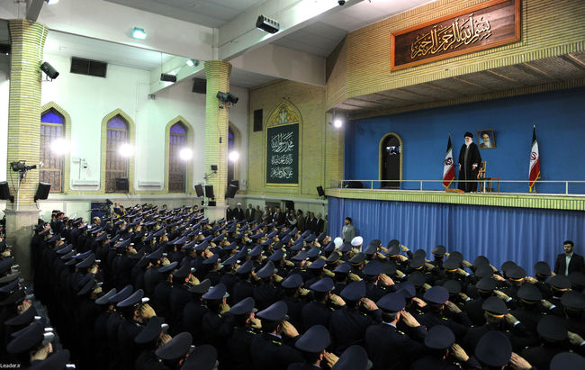 دیدار فرماندهان و کارکنان نیروی هوایی ارتش جمهوری اسلامی ایران