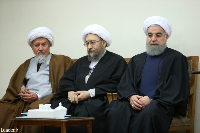 قائد الثورة الاسلامية المعظم بستقبل رئيس وأعضاء مجلس خبراء القيادة