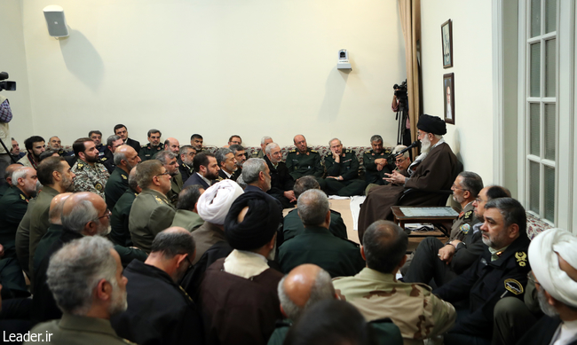 قائد الثورة الإسلامية المعظم يستقبل قادة وكوادر القوات المسلحة بمناسبة العام الجديد