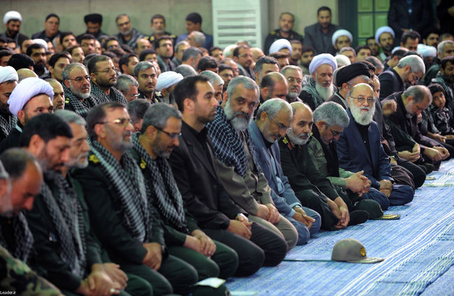 رهبر انقلاب در دیدار صدها نفر از فعالان طرح شجره طيبه صالحين بسیج