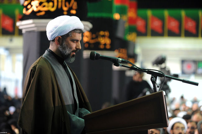 رهبر انقلاب در دیدار صدها نفر از فعالان طرح شجره طيبه صالحين بسیج