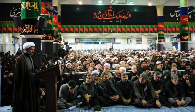 رهبر انقلاب در دیدار صدها نفر از فعالان طرح شجره طيبه صالحين بسیج