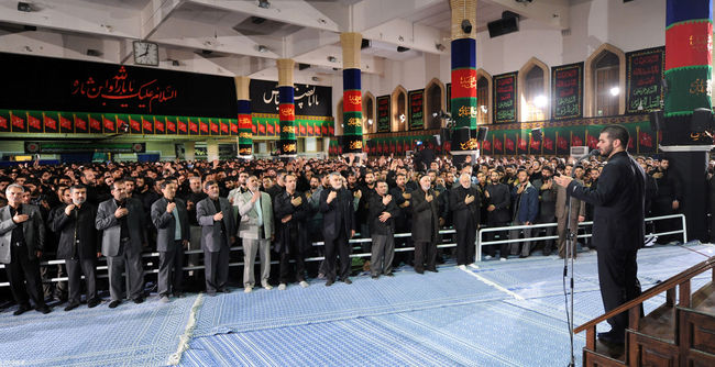 مراسم سوگواری حضرت اباعبدالله الحسین علیه السلام در حضور رهبر معظم انقلاب