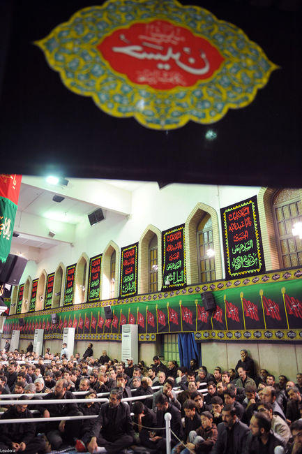 مراسم عزاداری اباعبدالله الحسین(ع) در بیت رهبر معظم انقلاب