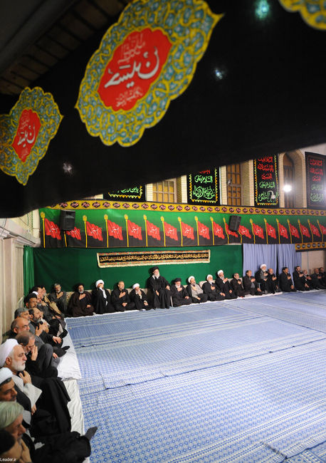 مراسم عزاداری اباعبدالله الحسین(ع) در بیت رهبر معظم انقلاب