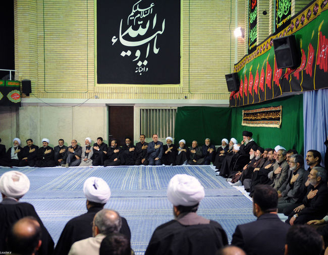 مراسم عزاداری اباعبدالله الحسین(ع) در بیت رهبر معظم انقلاب