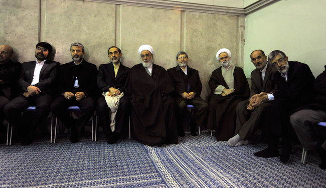 دیدار شرکت کنندگان در اجلاس بین المللی اساتید دانشگاههای جهان اسلام با مقام معظم رهبری