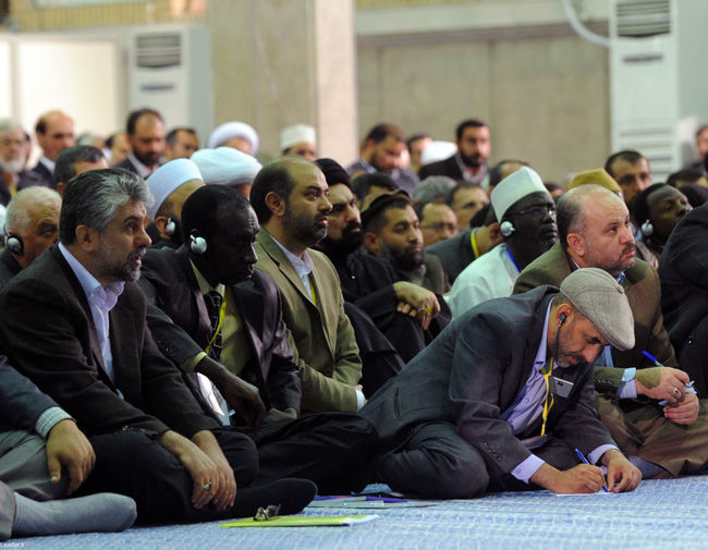 دیدار شرکت کنندگان در اجلاس بین المللی اساتید دانشگاههای جهان اسلام با مقام معظم رهبری