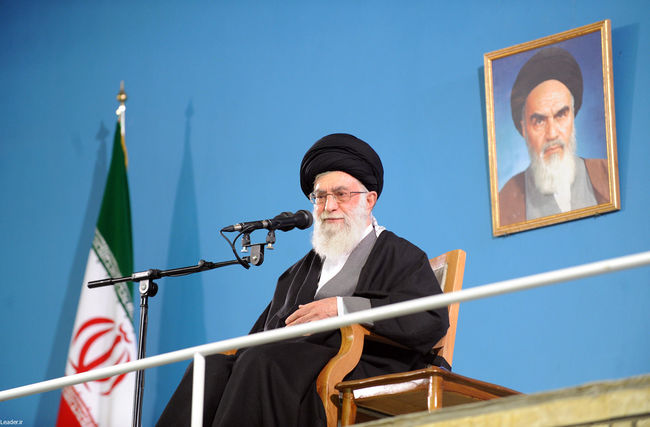 جمعی از فرماندهان و مسئولان نیروی هوایی ارتش