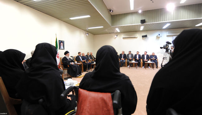 دیدار جمعی از پیشکسوتان، مربیان و مدال آوران مسابقات جهانی