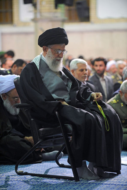 دیدار جمعی از فرماندهان ارتش و تعدادی از خانواده های ارتشیان با مقام معظم رهبری