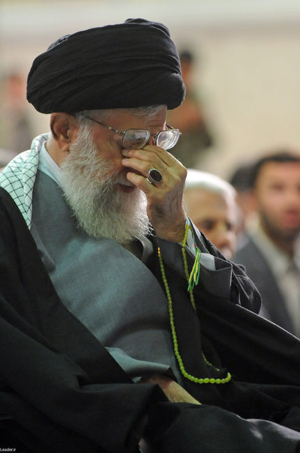 دیدار جمعی از فرماندهان ارتش و تعدادی از خانواده های ارتشیان با مقام معظم رهبری