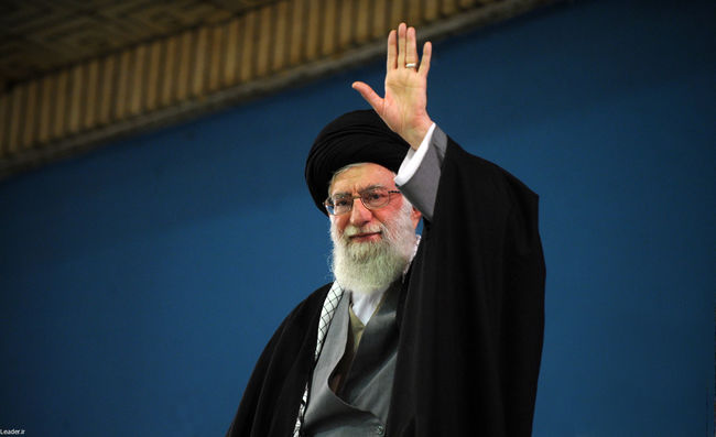 دیدار هزاران نفر از کارگران و فعالان بخش تولید کشور