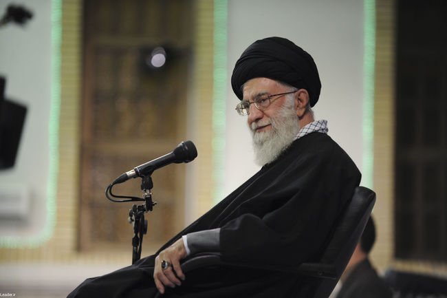 دیدار جمعی از شاعران و ذاکران اهل بیت(ع) با رهبر انقلاب