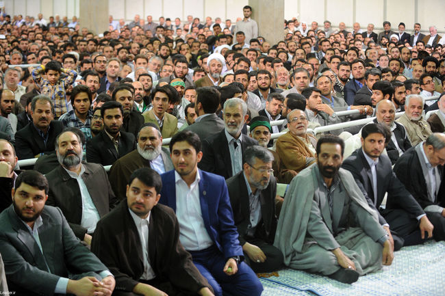 دیدار جمعی از شاعران و ذاکران اهل بیت(ع) با رهبر انقلاب