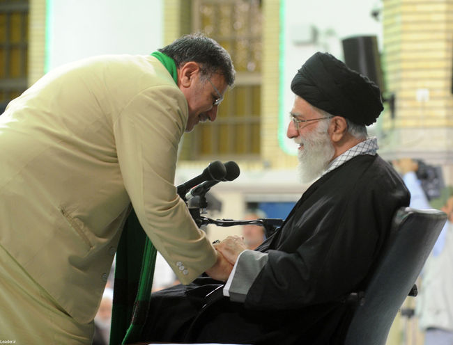 دیدار جمعی از شاعران و ذاکران اهل بیت(ع) با رهبر انقلاب