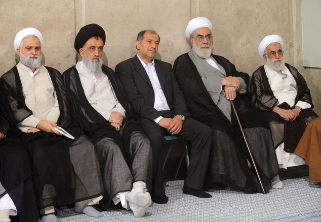 دیدار دست اندرکاران برگزاری انتخابات با مقام معظم رهبری