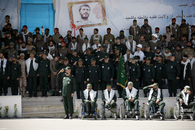 رهبر معظم انقلاب در  مراسم دانش آموختگی دانشجویان افسری و تربیت پاسدار دانشگاه امام حسین (ع)