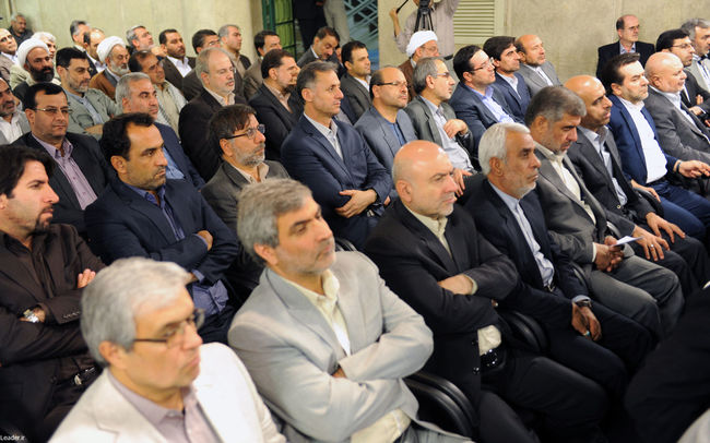 دیدار نمایندگان مجلس شورای اسلامی  با مقام معظم رهبری