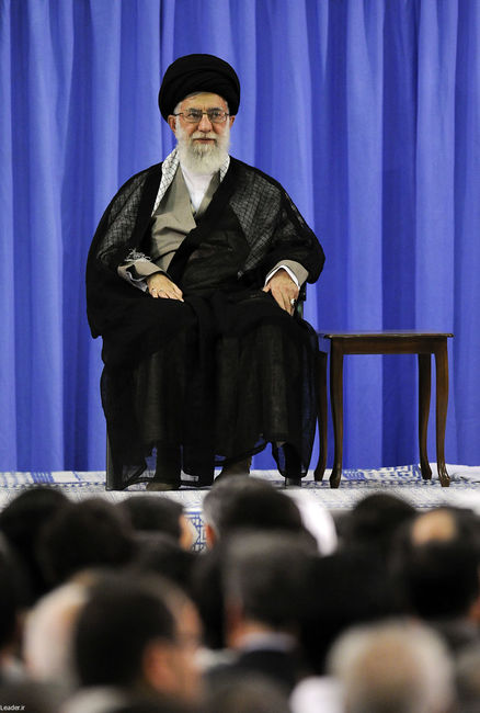 ديدار مسئولان نظام، سفيران و نمايندگان كشورهای اسلامی بمناسبت عید مبعث با مقام معظم رهبری
