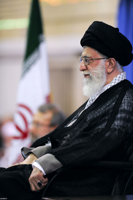 ديدار مسئولان نظام، سفيران و نمايندگان كشورهای اسلامی بمناسبت عید مبعث با مقام معظم رهبری
