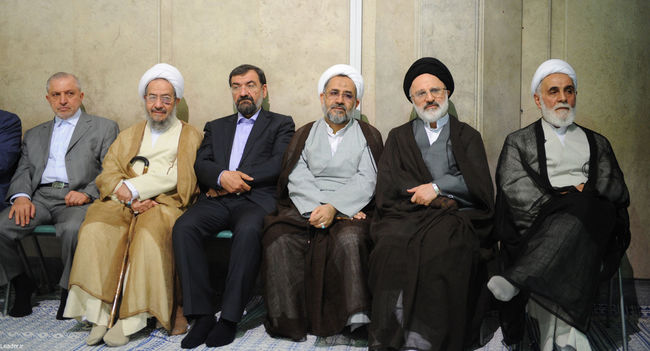 ديدار مسئولان نظام، سفيران و نمايندگان كشورهای اسلامی بمناسبت عید مبعث با مقام معظم رهبری
